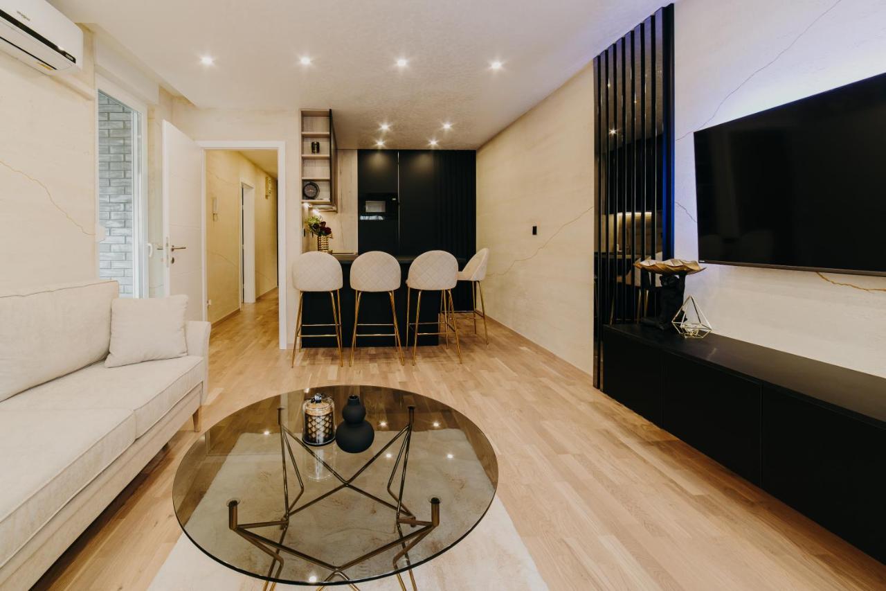 Апартаменты Apartman Stari Toranj II Вуковар Экстерьер фото